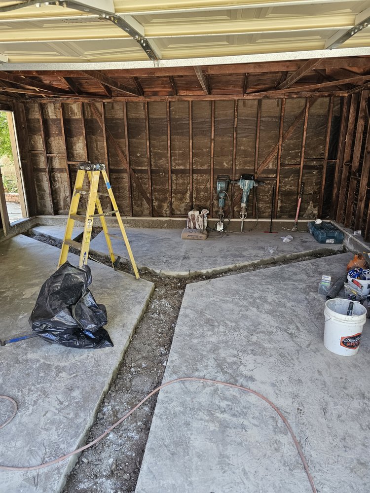 Full scope interior demolition and framing by IBR Saldana